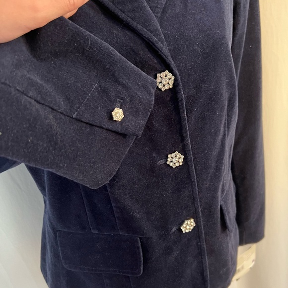 Liz Claiborne Navy Velvet Tailored Blazer with Rhinestone Snowflake Button NWT 6 - Picture 3 of 15